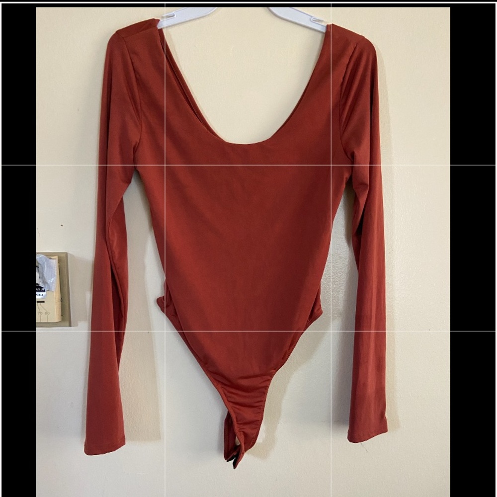 New Long sleeve bodysuit
